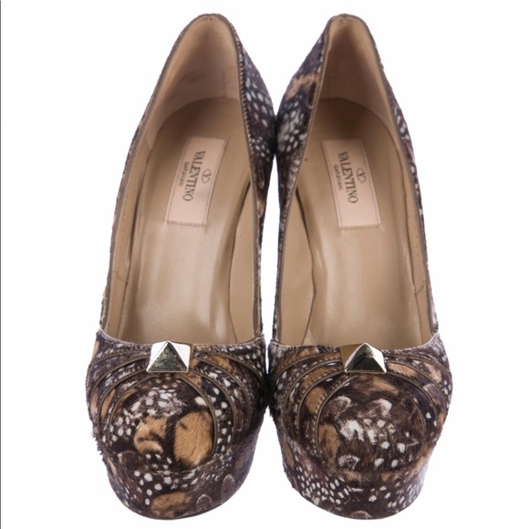 Valentino Rockstud Platform Pumps - Picture 1 of 4